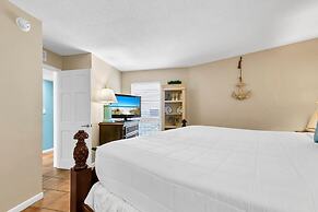 Edgewater Tower 1-608