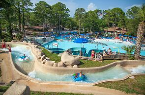 Edgewater Tower 1-608