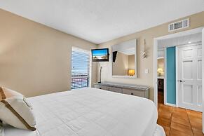 Edgewater Tower 1-608