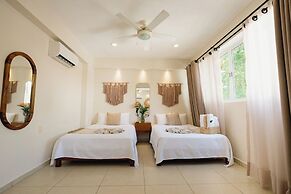 La Playa Hotel Boutique & Suites
