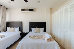 Suites La Playa