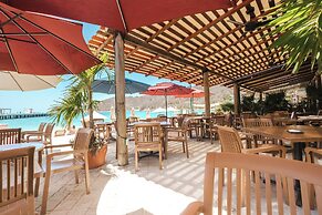 Suites La Playa