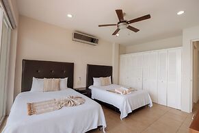 La Playa Hotel Boutique & Suites