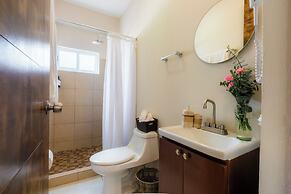 La Playa Suites