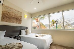 La Playa Hotel Boutique & Suites