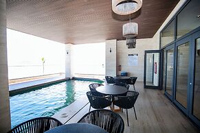 Depto. en el Malecón 2 rec Vista al Mar