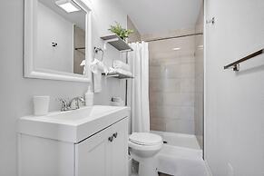 Rainier Guesthouse - Walk to Metro