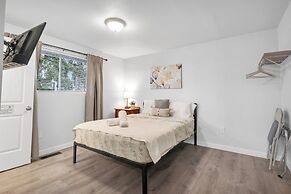 Rainier Guesthouse - Walk to Metro