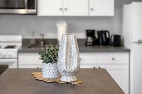 Rainier Guesthouse - Walk to Metro