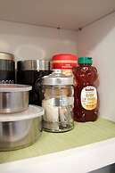 Rainier Guesthouse - Walk to Metro