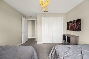 Relax Near Disney 4BR Home With Pool