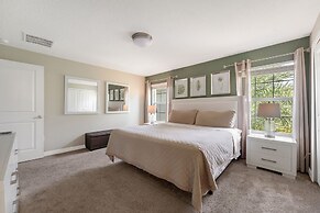 Relax Near Disney 4BR Home With Pool