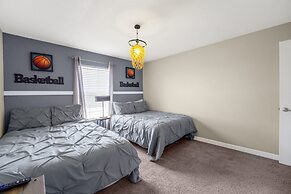 Relax Near Disney 4BR Home With Pool