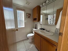 Oceanview Cabin 18 With Private Jacuzzi