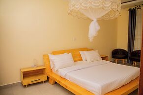 Rond Point Gorilla Boutique - Kinigi
