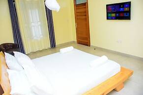 Rond Point Gorilla Boutique - Kinigi