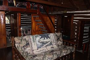 Hominy Ridge Cabins and Gift Shop