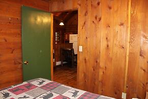 Hominy Ridge Cabins and Gift Shop