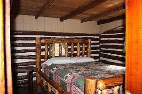 Hominy Ridge Cabins and Gift Shop