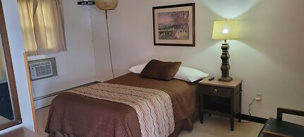 Amaris Inn