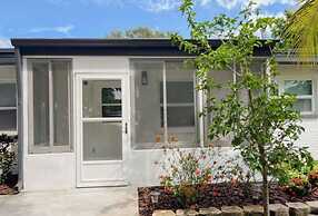 Pool Home in Seminole 5miles to Beach