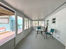 Pool Home in Seminole 5miles to Beach