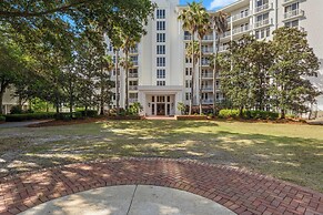 Serene Studio at Sandestin Pool, Hot Tub, Beach Shuttle, Walk to Bayto
