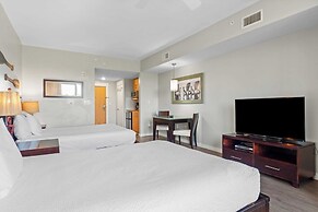 Serene Studio at Sandestin Pool, Hot Tub, Beach Shuttle, Walk to Bayto