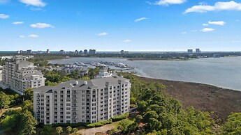 Serene Studio at Sandestin Pool, Hot Tub, Beach Shuttle, Walk to Bayto