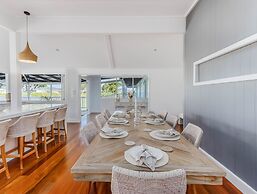 Hamptons White House