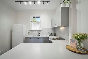 3 Bedroom House - Sandy Bay