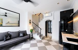 Villa Martini Beachside 6