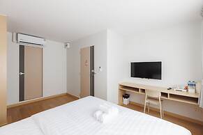 Takka Hotel - Bearing