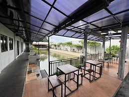 Backyard Guest House