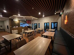 Backyard Guest House