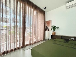 Owl's Night Homestay | Keo House