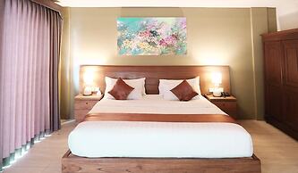 ME Villas Echo Beach