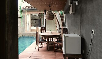 ME Villas Echo Beach