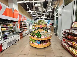 free pool the manor luxury condotel