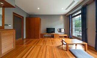 The Hill House Yangpyeong