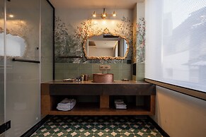 SIXI  GOLDEN SUNRISE  SOUND SLEEP CLUB