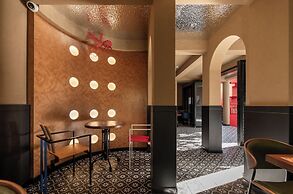 SIXI  GOLDEN SUNRISE  SOUND SLEEP CLUB