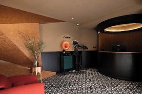 SIXI  GOLDEN SUNRISE  SOUND SLEEP CLUB