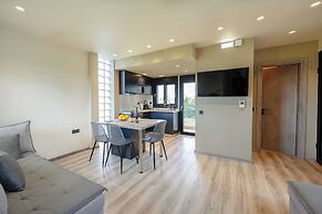 Grand Kourouta Pool Apartments