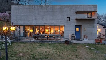 Ganghwa Atti House Private Spa Pension