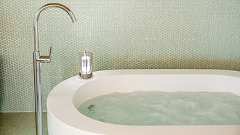 Ganghwa Atti House Private Spa Pension