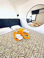 Gugel Waves Apartments