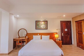 Seavitel Beach Hotel Da Nang