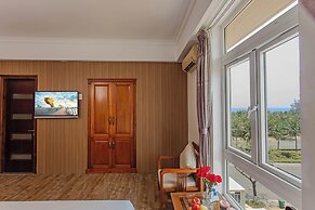 Seavitel Beach Hotel Da Nang