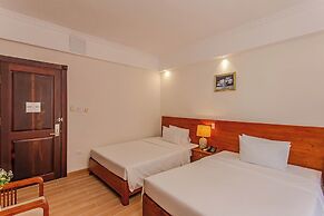 Seavitel Beach Hotel Da Nang